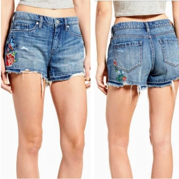 Blank NYC Pants - Blank NYC Stretch Medium Wash Denim Embroidered Hiker Short 27